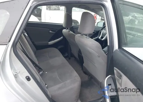 2014 Toyota Prius Plug-In z USA, uszkodzony, nr VIN JTDKN3DP3E3059052